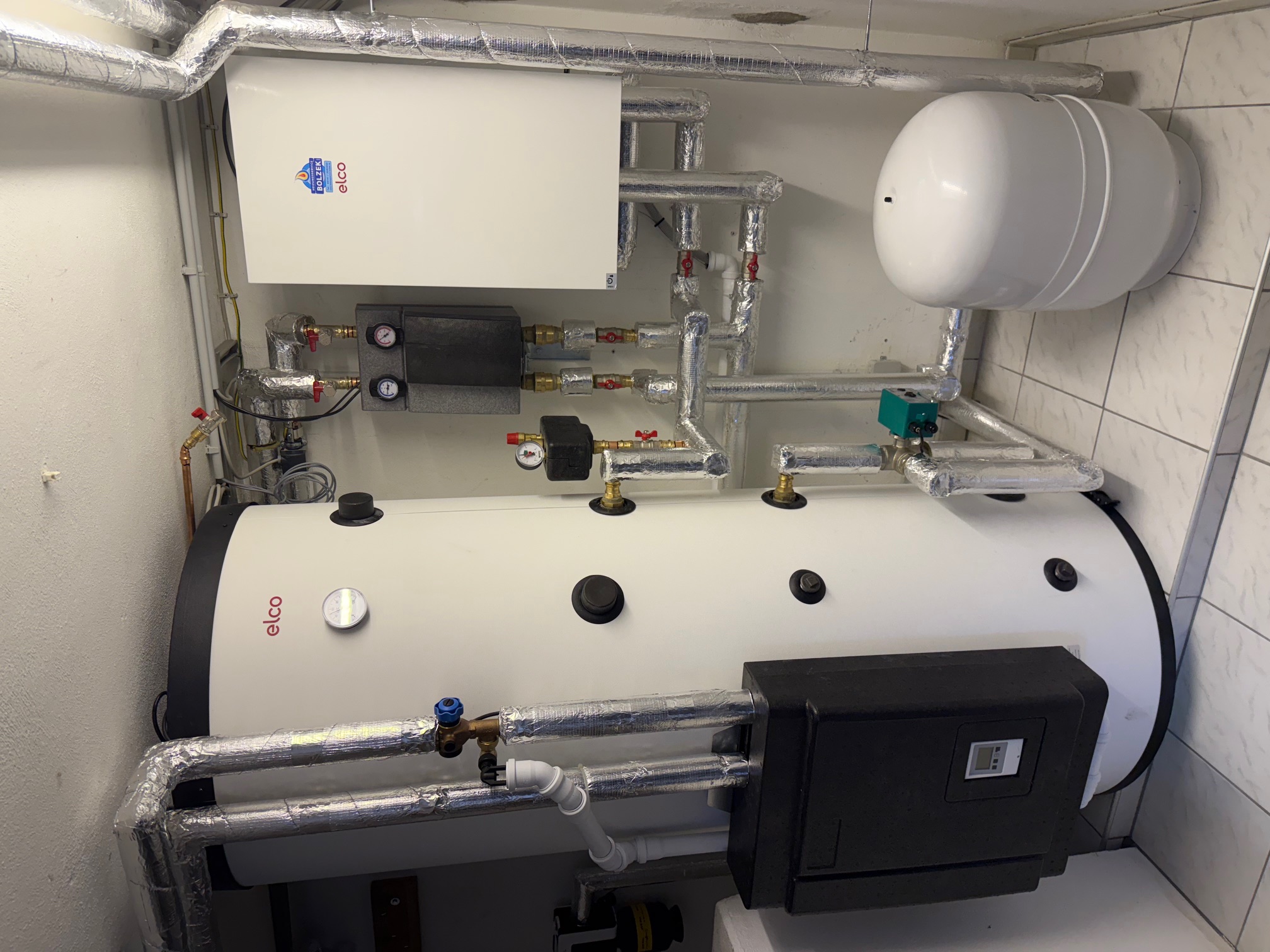 Wärmepumpe mit Frischwasserstation